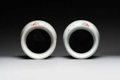 A pair of Chinese famille rose vases with cranes, 19th C.