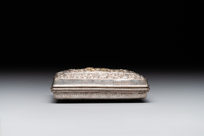 A fine Mongolian parcel-gilt silver 'qilin' box, 18/19th C.