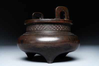 A Chinese bronze tripod censer, Ding 鼎 mark, Yuan/Ming