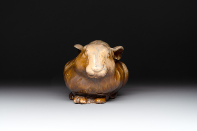 A fine Chinese cafe-au-lait glazed hare on wooden stand, Tian 天 mark, Qing