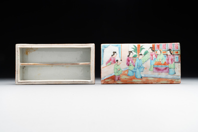 Two Chinese Canton famille rose brush pots and two boxes and covers, 19th C.
