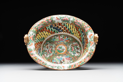 A Chinese Canton famille rose reticulated basket and stand, a bowl and a dish, 19th C.