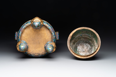 A pair of Chinese cloisonn&eacute; censers with covers and stands, 19/20th C.