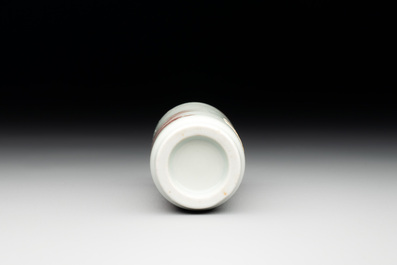 A Chinese copper-red snuff bottle with Li Tieguai, 18/19th C.