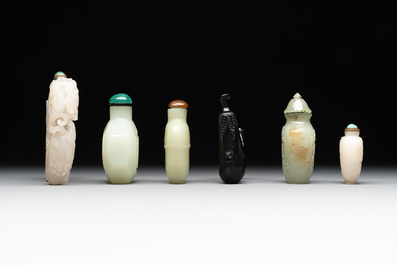 Six various Chinese hardstone and jade snuff bottles, 19/20th C.