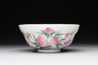 A Chinese famille rose 'nine peaches' bowl and a 'Wu Shuang Pu' covered bowl, Qianglong and Tongzhi mark, 19th C.