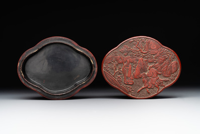A Chinese quadrifoil red cinnabar lacquer box and cover with figural design, 19/20th C.