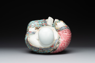 A Chinese famille rose Buddha, Xue Changsen 薛長森 mark,  Republic