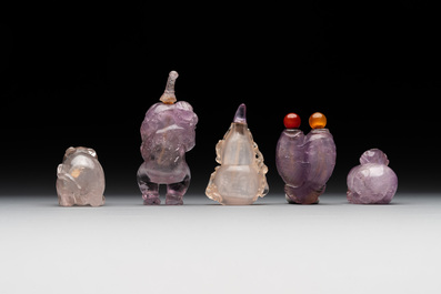 Five Chinese amethyst animal-form snuff bottles, 19/20th C.