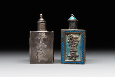 A pair of four-fold Chinese enamelled and engraved silver medicine bottles, 19th C.