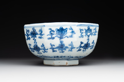 A Chinese blue and white octagonal 'bajixiang' bowl, Ming
