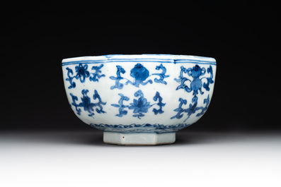 A Chinese blue and white octagonal 'bajixiang' bowl, Ming