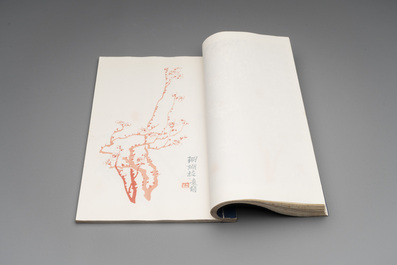 A box with two albums containing 200 woodblocks, 48 of which after Qi Baishi and 38 after Zhang Daqian, Rong Bao Zhai studio, Beijing, 1955