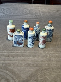 Seven various Chinese porcelain snuff bottles, Yongzheng and Qianlong mark, 19/20th C.