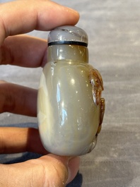 Six Chinese hardstone and agate snuff bottles, 19/20th C.