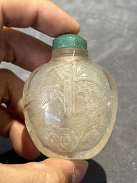 Seven various Chinese jade, agate and glass snuff bottles, 19/20th C.