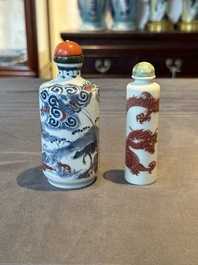 A Chinese blue, white and copper-red snuff bottle with the zodiac and a copper-red 'dragon' snuff bottle, 18/19th C.