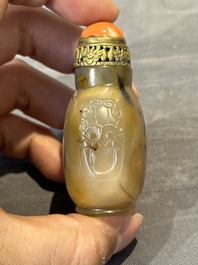 Five fine Chinese agate snuff bottles, Qing