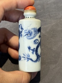Seven various Chinese porcelain snuff bottles, Yongzheng and Qianlong mark, 19/20th C.