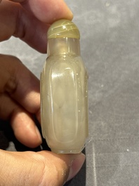 Seven various Chinese jade, agate and glass snuff bottles, 19/20th C.