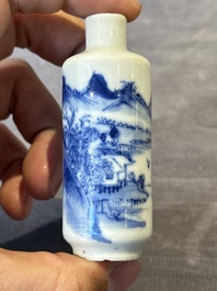 Four Chinese blue, white and copper-red snuff bottles and a blue and white snuff bottle, 19/20th C.