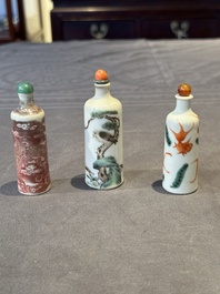 A Chinese copper-red 'dragon' snuff bottle and two famille verte snuff bottles, Gu Yue Xuan 古月軒 and Daoguang mark, 19th C.