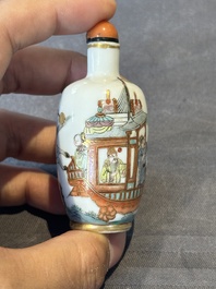 A pair of fine Chinese famille rose 'dragon boat' snuff bottles, 19th C.