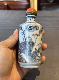 A Chinese blue, white and copper-red snuff bottle with the zodiac and a copper-red 'dragon' snuff bottle, 18/19th C.