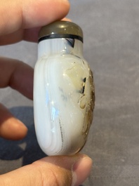 Six Chinese rock crystal and agate snuff bottles, 19/20th C.