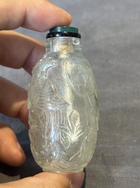Six Chinese rock crystal and agate snuff bottles, 19/20th C.
