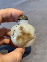 Six Chinese rock crystal and agate snuff bottles, 19/20th C.