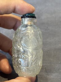 Six Chinese rock crystal and agate snuff bottles, 19/20th C.