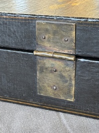 A fine rectangular Chinese lacquered and painted wooden box, signed Fen Yang Fu 汾陽府, dated 1669