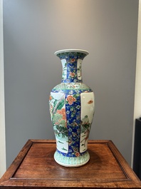 A Chinese famille verte vase with warriors on horseback, 19th C.