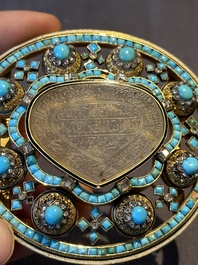 A Mughal gold belt ornament inlaid with jade, diamonds and turquoise, Delhi, Northern India, 17/18th C.
