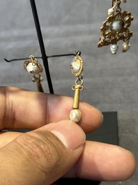 Three pairs of gold earrings with pearls and two gold pendants, Roman Era, 2nd/3rd C.