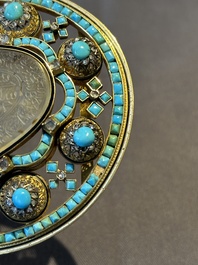 A Mughal gold belt ornament inlaid with jade, diamonds and turquoise, Delhi, Northern India, 17/18th C.