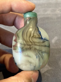 Five Chinese glass snuff bottles, 19/20th C.