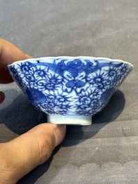 A pair of fine Chinese blue and white ' bats and flowers' bowls, Yongzheng mark, 19th C.