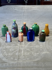 Nine monochrome Chinese porcelain and glass snuff bottles, 19/20th C.
