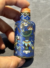 Six Chinese cloisonn&eacute; snuff bottles, Qianlong mark, 19/20th C.