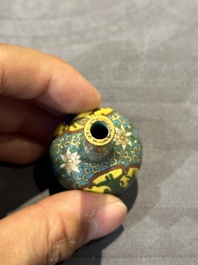 Six Chinese cloisonn&eacute; snuff bottles, Qianlong mark, 19/20th C.