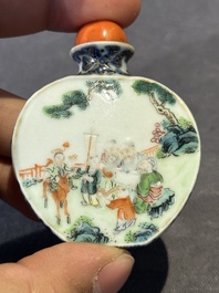 A Chinese famille rose 'Sanxing' snuff bottle, Qianlong mark and of the period
