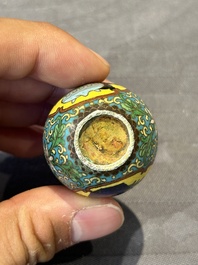 Six Chinese cloisonn&eacute; snuff bottles, Qianlong mark, 19/20th C.
