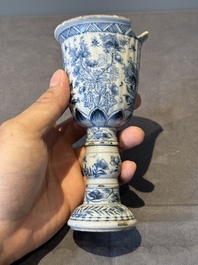 A varied collection of Chinese porcelain, Kangxi and later