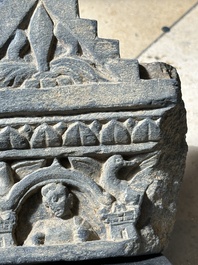 Five Gandhara grey schist frieze fragments with narrative design, 1/5th C.