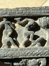 Five Gandhara grey schist frieze fragments with narrative design, 1/5th C.