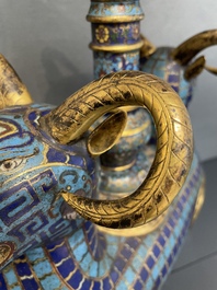 A pair of extremely rare Chinese ram-shaped cloisonn&eacute; candelabra, 18/19th C.