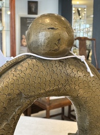 A Chinese bronze 'dragon' bell, 19th C.