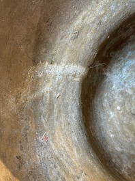 A Chinese bronze 'dragon' bell, 19th C.